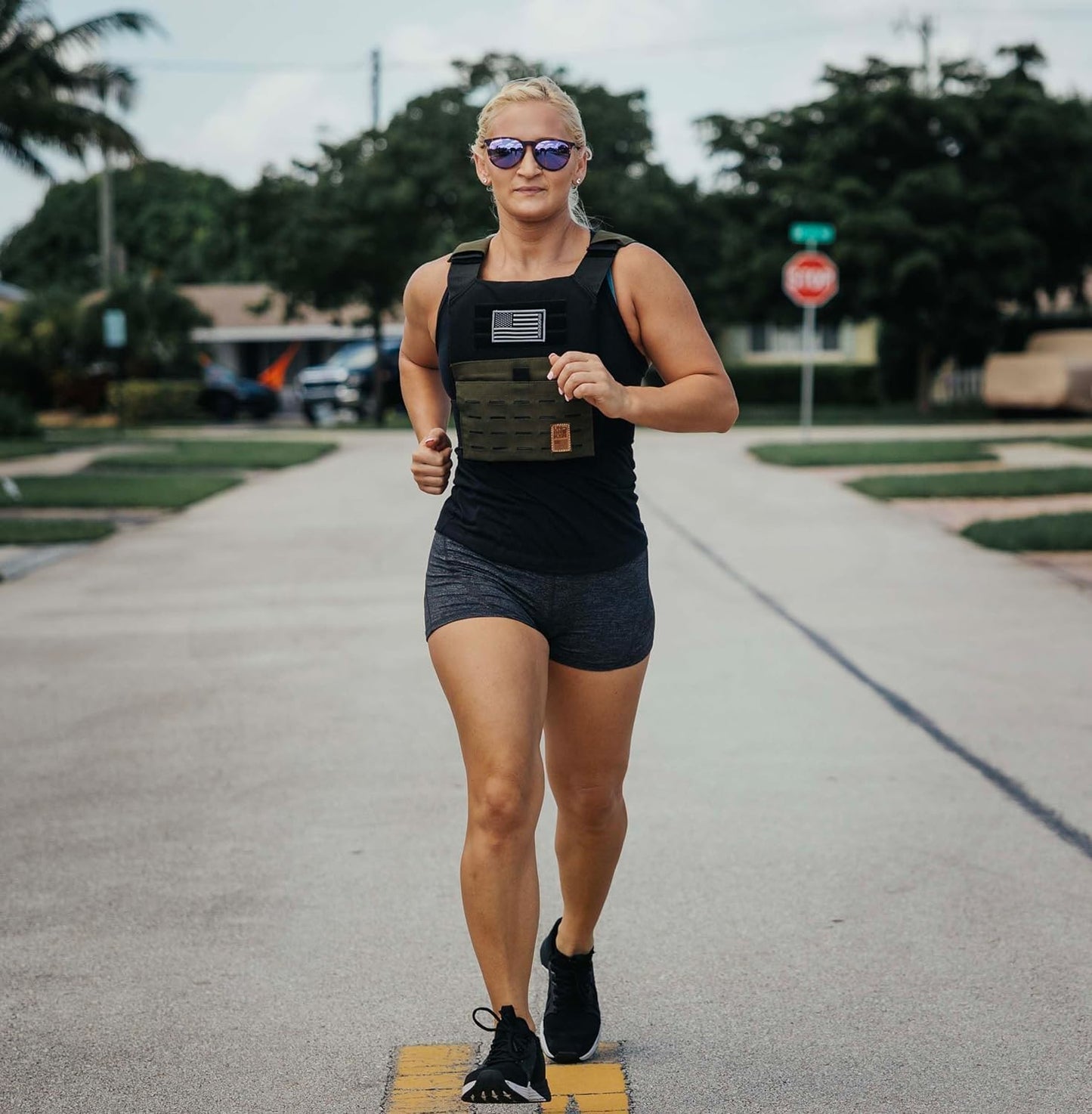 UBK MADE SPEED VEST Weighted Vest Woman Heavy-duty fabrics optimized for running and workouts 15lb sand plates (Green)